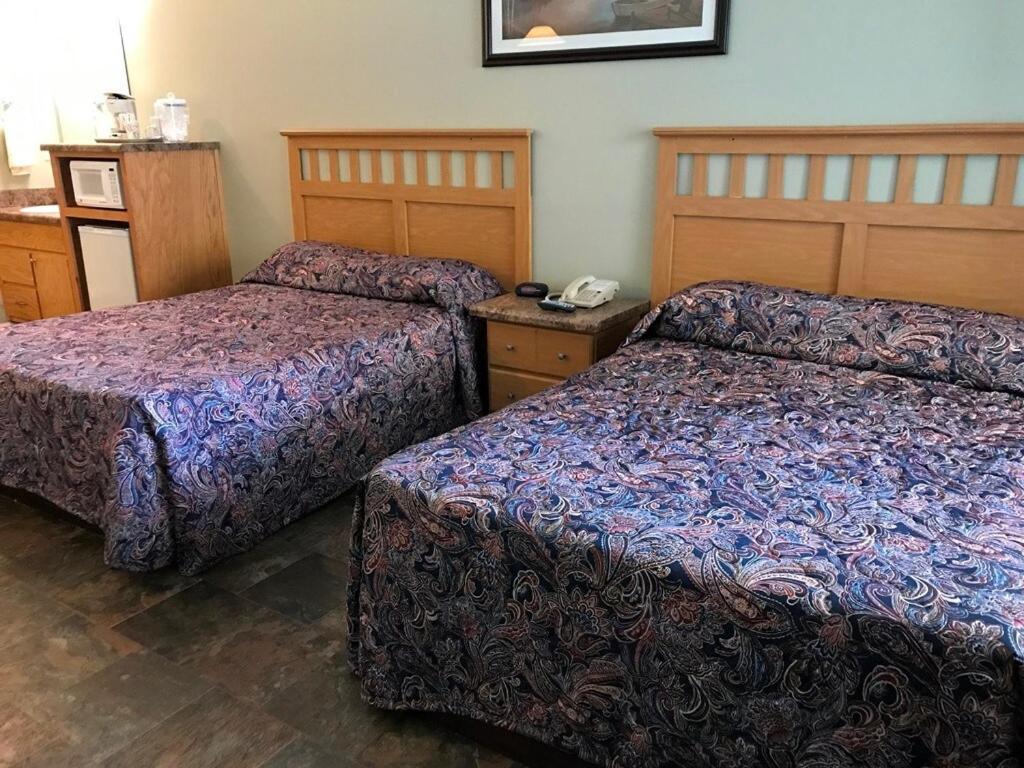 Weiss Lake Lodge Centre Kültér fotó